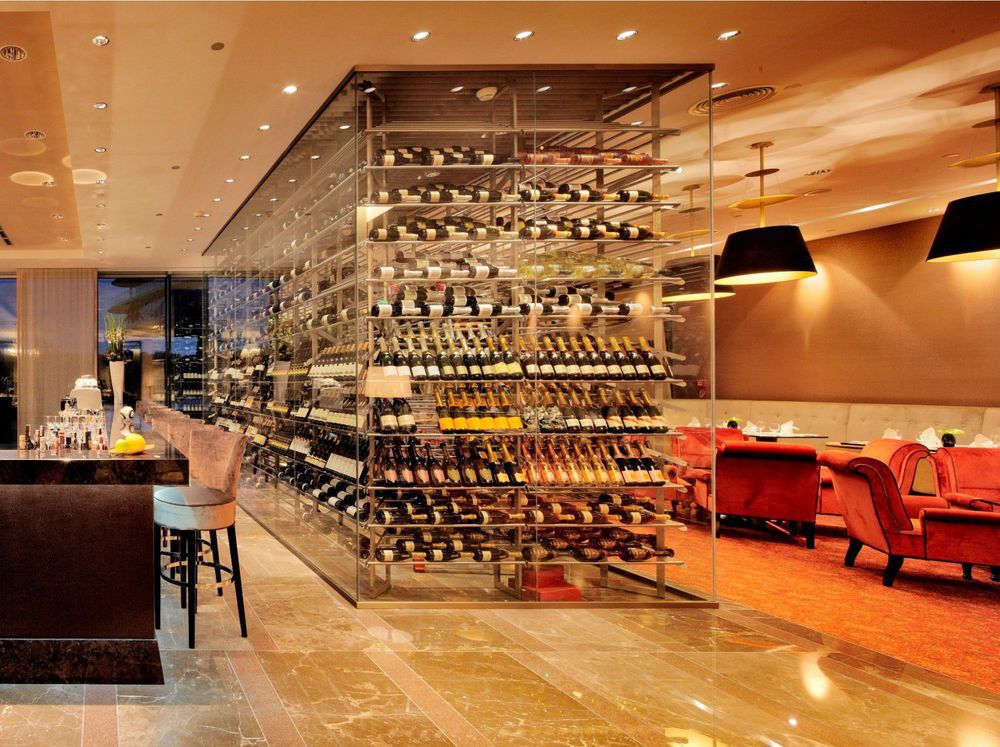 그랜드 호텔 리버 파크, 어 럭셔리 컬렉션 호텔, 브라티슬라바 레스토랑 사진 Wine Bar