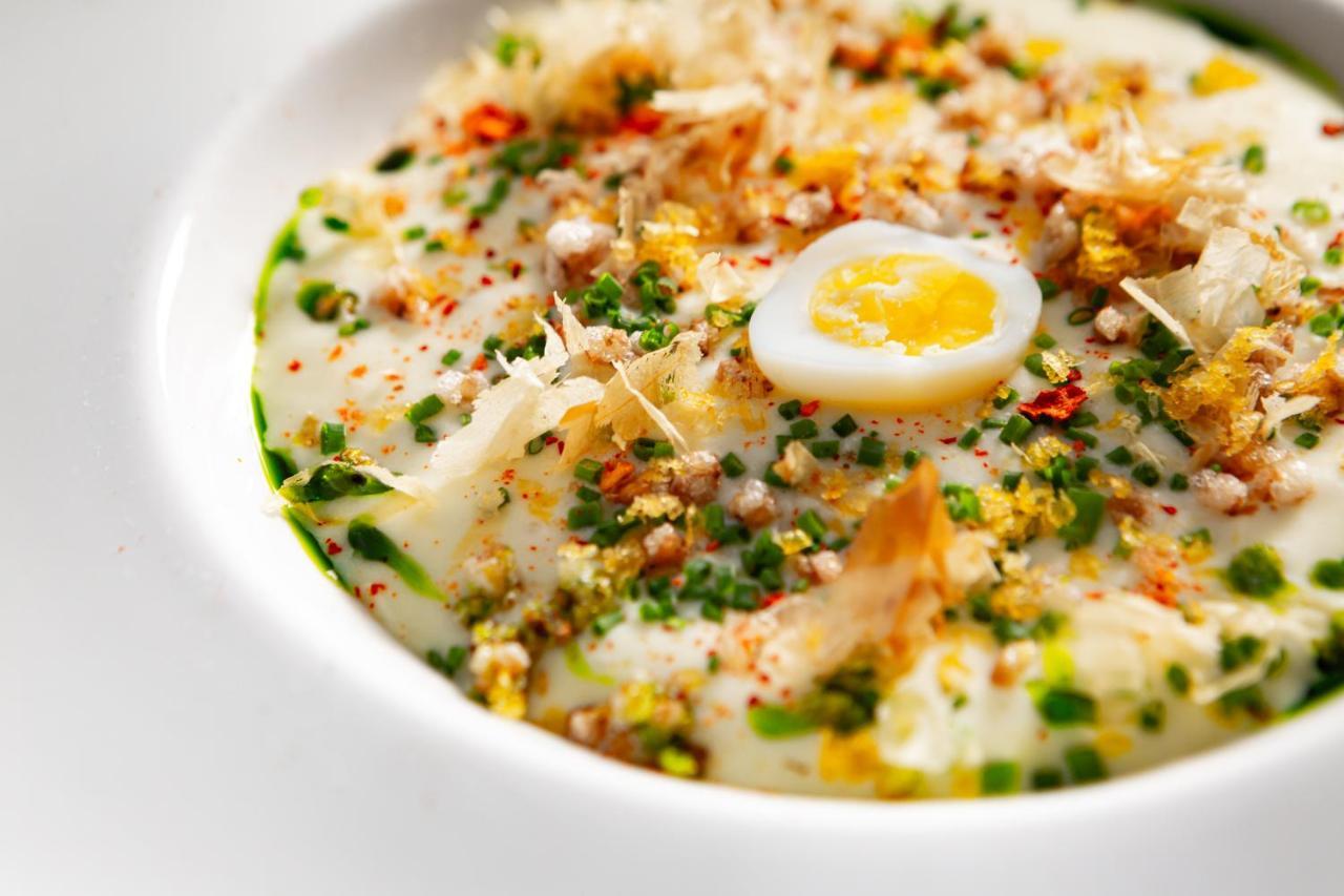그랜드 호텔 리버 파크, 어 럭셔리 컬렉션 호텔, 브라티슬라바 외부 사진 Egg bhurji