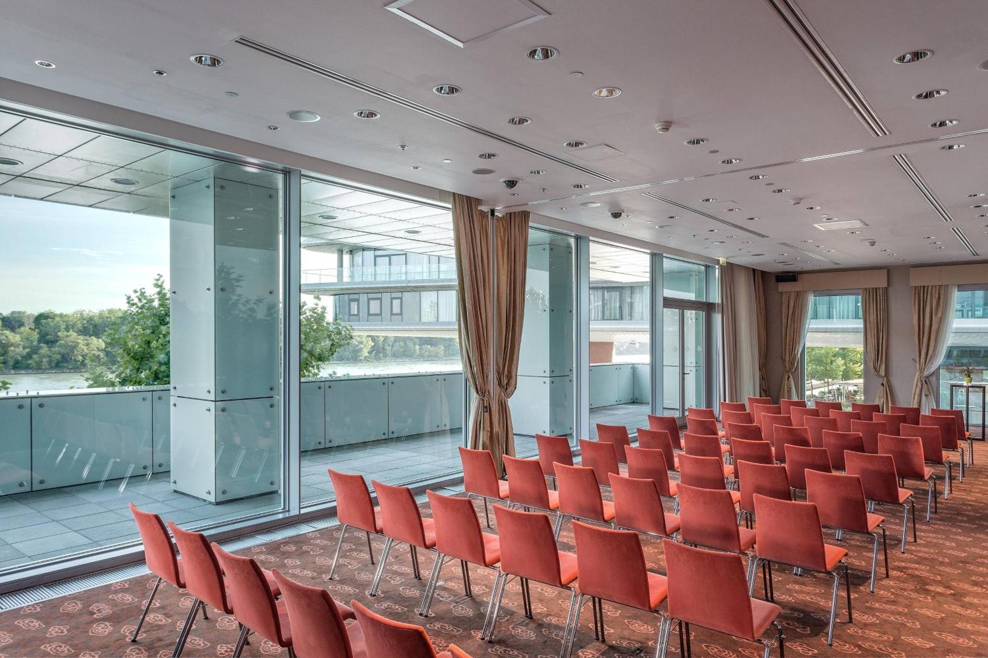 그랜드 호텔 리버 파크, 어 럭셔리 컬렉션 호텔, 브라티슬라바 외부 사진 Meeting room